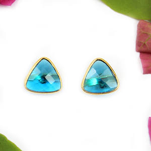 Moda Bohemia triángulo forma 6 MM Aqua Calcedonia Hydro cuarzo 24K chapado en oro Stud pendientes para mujer joyería al por mayor - Product Image 4