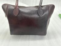 Fabricant indien de sacs à main, sac fourre-tout personnalisé de haute qualité, sac à main rigide de luxe en cuir véritable pour femme, sac d'affaires en polyester pour usage quotidien