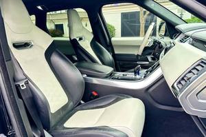Range Rover Sport SVR propre, modèle 2020 - Product Image 6
