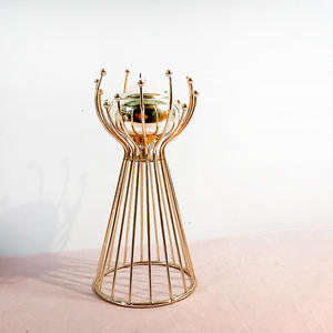 Support de bougie en métal avec gobelet en verre amovible, décoration de table moderne pour la maison, les événements de mariage, les restaurants, les hôtels, finition dorée - Product Image 2