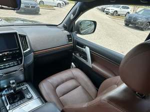 Toyota Land Cruiser V8 Heritage Edition AWD LHD 2020 Usado en Buen Estado - Product Image 3