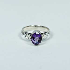 2025 New Arrival Minimalistic Leaf Design <b>Statement</b> <b>Rings</b> 925 Sterling <b>Silver</b> Natural Amethyst Faceted Gemstone Classic Weddings - Product Image 3