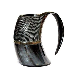 Taza de Cuerno de Búfalo Grabada, Hecha a Mano, Pulida, Diseño Artesanal Natural, Taza de Cuerno Hecha a Mano, Nuevo Diseño - Product Image 3