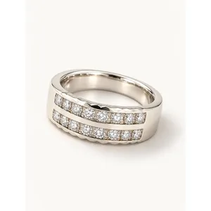 Bague à double rangée de zircone cubique Luna, plaquée or 18 carats, bijoux géométriques tendance - Product Image 1