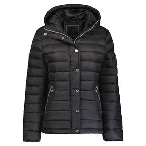 Indemand Outdoor & Adventurewear Veste boutonnée à fermeture éclair pour femmes Veste élégante à poches zippées avec patchs personnalisés - Product Image 2