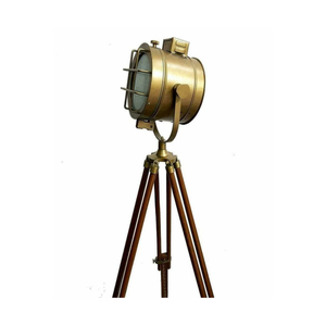 Para Hollywood Designer Floor Light con soporte de trípode negro Foco antiguo para decoración festiva de Diwali - Product Image 1
