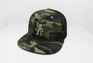 Casquette de camionneur en tissu de coton respirant à 6 panneaux personnalisée Casquette de sport élégante pour jeunes adultes Style Hip Hop Fabriqué à la main Vietnam - Product Image 3