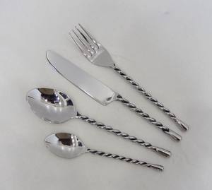 Ensemble de couverts réutilisables de luxe modernes en acier inoxydable 304 vente en gros d'espace personnalisé élégant cadeaux de fête d'affaires CLASSIC - Product Image 4