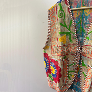 Gilets faits à la main à motif personnalisé Vêtements d'affaires et de mariage essentiels Gilets faits à la main de qualité exportée - Product Image 4