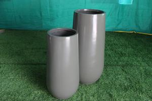 กระถางไฟเบอร์กลาสสำหรับปลูกต้นไม้กลางแจ้งน้ำหนักเบาสีแดงทนทานสำหรับบ้านและสวนรีสอร์ทพื้นที่สีเขียว - Product Image 2