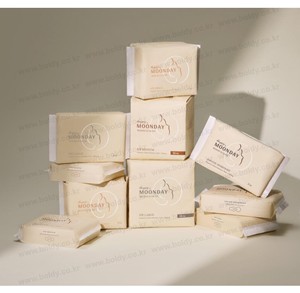 Happy Moonday - Toallas Sanitarias Grandes de Algodón Orgánico con Alta Absorbencia y Estructura Transpirable Ultra Suave para la Higiene Femenina - Product Image 4