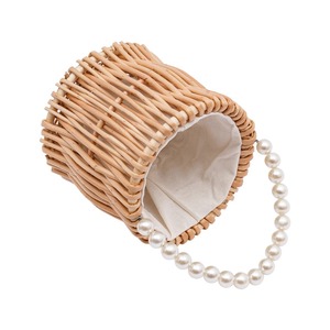 Panier en rotin avec poignées ornées de perles, panier de rangement fait main, vente en gros, écologique, fabriqué au Vietnam - Product Image 5