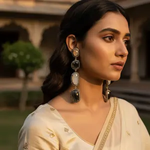 Pendientes Colgantes de Piedras Preciosas Naturales para Mujer, Pendientes de Gota con Colgante en Forma de Cruz, Estilo Religioso con Perla de Agua Dulce - Product Image 3