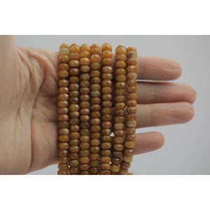 Chaîne de perles facettées en jade jaune - Product Image 3