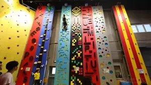 ขายผนังปีนเขายอดนิยมที่ปรับแต่งโดย Ifun สําหรับพื้นที่เล่นสําหรับเด็กและผู้ใหญ่ - Product Image 6