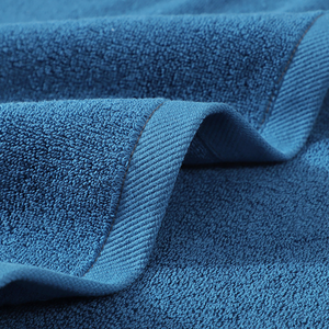 Ensemble de serviettes d'hôtel 100 % coton de haute qualité, écologiques, couleur unie, durables, blanches, pour adultes, pour hôtels - Product Image 2