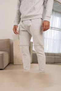 Fábrica de Ropa Global, Proveedor OEM de Trajes Deportivos para Hombre, Fabricante, Exportador, Ropa Personalizada de Marca Privada, Producción al por Mayor - Product Image 4