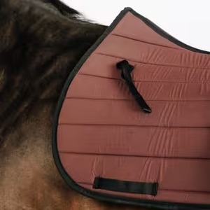 อานม้าเดรสสาจแบบมีกระเป๋า สีสั่งทำพิเศษ ผ้าฝ้ายคุณภาพสูง บุขนแกะ ฟองน้ำปรับระดับได้ หนังสำหรับขี่ม้ากระโดด - Product Image 3