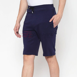 Prix de gros Shorts décontractés pour hommes à usage extérieur Logo personnalisé Shorts pour hommes surdimensionnés légers - Product Image 3