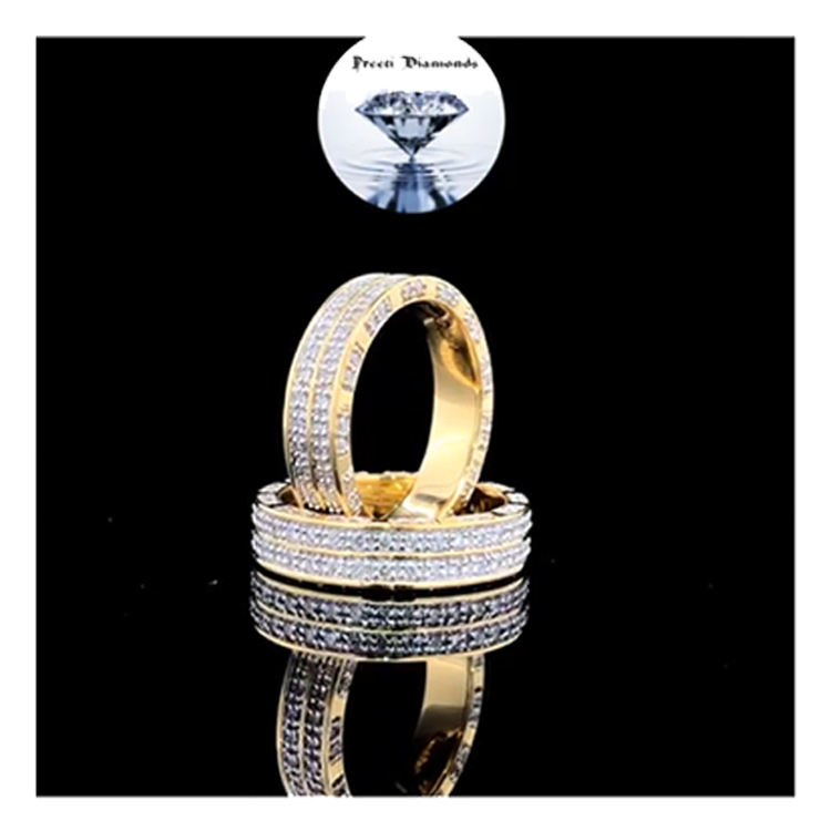 สีเหลืองทอง