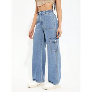 Pantalon cargo en jean stretch écologique de luxe taille haute Y2K bleu glace pour femme, multipoches, coupe droite, style décontracté urbain - Product Image 3