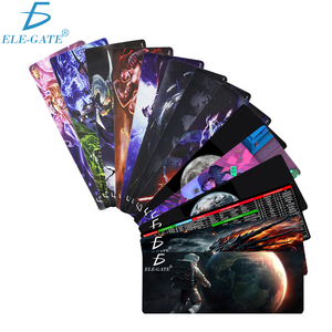 แผ่นรองเมาส์เกมมิ่งหลากหลายรุ่น ขนาด 80*30 ซม. กันน้ำ พิมพ์ลายตามสั่ง หนา 4 มม. ลายการ์ตูน พร้อมระบบชาร์จไร้สายแบบอุ่น ดีไซน์ทรงสี่เหลี่ยม - Product Image 1