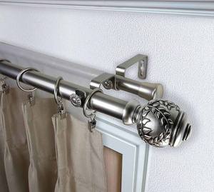 Raccords de rideaux en métal argenté au design élégant Ensemble de tringles à rideaux en laiton décoratives pour la maison et les hôtels Quincaillerie pour rideaux - Product Image 5