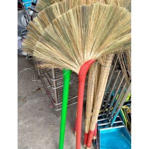 Escoba de Hierba Vietnamita Hecha a Mano, 100% Natural y Ecológica para Uso Diario - Product Image 6