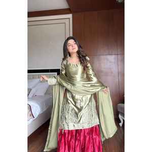 LANZANDO NUEVO DISEÑADOR SHARARA PALAZZO FABRIC MOSS SATIN con SECUENCIA DE BORDADO TRABAJO para PARTY REVERSER - Product Image 1