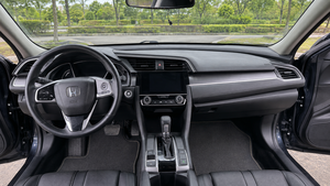 Honda Civic d'<span class=keywords><strong>occasion</strong></span> 2016, 1.5T CVT FWD, conduite à gauche, essence, berline à vendre - Product Image 5