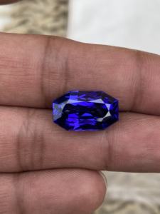 Pierre de coupe ovale fantaisie tanzanite naturelle de super qualité avec une excellente couleur et une loupe naturelle zoisite 10.69 carats propre - Product Image 6
