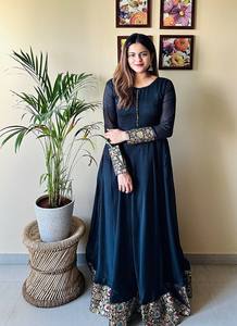 ชุดยาว anarkali ที่ทันสมัยสำหรับผู้หญิงสีเขียวที่น่าตื่นตาตื่นใจผ้าจอร์เจียเทียมงานปักตามลำดับทำจากผ้าไหมเรยอน-มี - Product Image 5