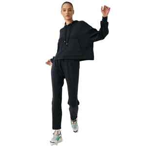 ชุดกีฬาแบบสวมหัวสำหรับผู้หญิงชุดวอร์มเล่นกีฬาแบบสวมหัวแฟชั่นคุณภาพสูง - Product Image 2