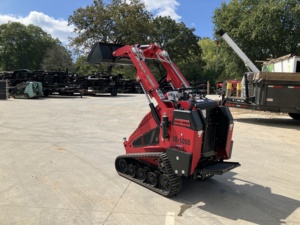 Mini-chargeuse compacte 2025 Iron Rhino IR1000PRO avec moteur Kubota, pompe haute performance, moteur, boîte de vitesses, garantie 4 ans, hydraulique Huade - Product Image 6