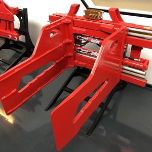 Attaches de ramasseur de balles robustes conçues pour une compatibilité optimale avec les chargeurs et les tracteurs - Product Image 4