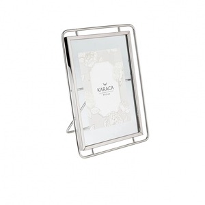 Premium Photo <b>Frame</b> In Trendy New Design Perfect For Displaying Family Portraits Keepsakes Or Photos - Product Image 6