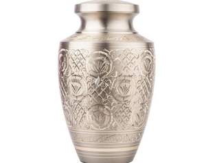 Urne funéraire moderne de luxe en laiton pour cendres humaines |   Conception florale commémorative gravée à la main |   Souvenir funéraire pour adulte IO - Product Image 1