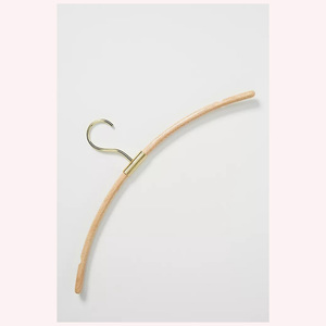 ที่แขวนไม้สไตล์นอร์ดิกที่เรียบง่ายใช้งานได้จริงแต่มีสไตล์นอกเหนือจากตู้เสื้อผ้าที่ทันสมัยสร้างขึ้นอย่างยั่งยืน - Product Image 5