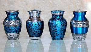 Urnas de cremación clásicas de alta calidad con acabado de níquel, venta al por mayor, urnas funerarias de latón, suministros funerarios, urnas de Metal - Product Image 4