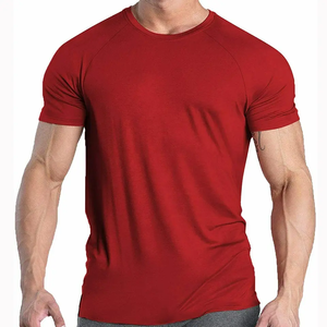 T-shirt en maille à manches courtes pour homme, coupe ajustée, col rond, séchage rapide, couleur unie, polyester, compression, décontracté - Product Image 1