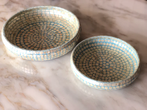 Bandeja de chocolate con incrustaciones de hueso negro adecuada para fiestas, bodas u ocasiones especiales que sirven chocolates hechos a mano de La India - Product Image 3