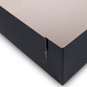 Bánh hộp làm từ GC2 kéo dài các tông lắp ráp với 6 keo điểm đen bóng cán bên ngoài và trắng tự nhiên bên trong - Product Image 2