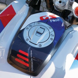 Adesivi Protettivi 3D per Serbatoio Compatibili con BMW F900 GS 2024 per Motociclette - Product Image 1