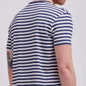 Camiseta de Algodón 100% con Rayas Azules, Estilo Casual, Tejido Jersey de 220 Gramos, Tinte Liso, Cuello Redondo, Corte Regular - Product Image 2