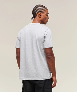 Ensemble 2 pièces T-shirt et short pour homme personnalisé par le fabricant OEM – Vêtements décontractés d'été avec logo imprimé – Impression de logo personnalisée - Product Image 2