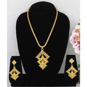 Joyería de oro de enchapado en oro, conjunto de joyería de estilo africano tradicional - Product Image 1