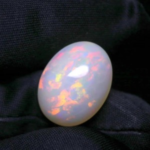 Ópalo de fuego blanco natural etíope Welo de alta calidad, 10.60 CT, corte corazón, cabujón, piedra preciosa para joyería de Mehrajudin Gems - Product Image 1
