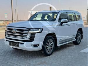 Toyota Land Cruiser SUV 2026 Blanc GCC Turbo V6 AWD Taille des pneus R20 Sièges en cuir Volant à gauche - Product Image 4