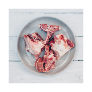 Fémures de cerdo disponibles para la venta con tamaño consistente, peso y densidad ósea - Product Image 4