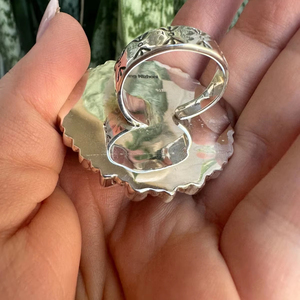 Bague de déclaration de style bohème en argent sterling plaqué or avec turquoise buffle blanc faite à la main, sertie dans un cadre, pour mariage et fête - Product Image 3